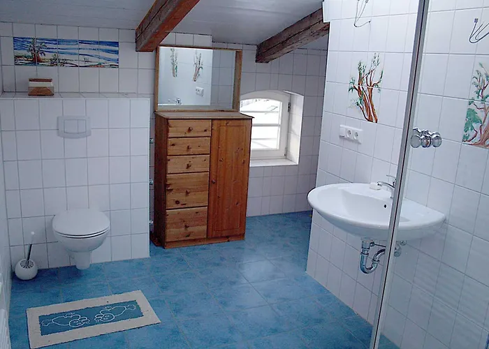Eisenbahnerhaus * Klausdorf (Vorpommern-Rugen)